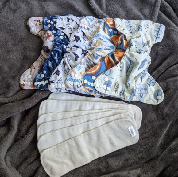 Reusable Baby Diapers (NB) - Picture 1 of 2